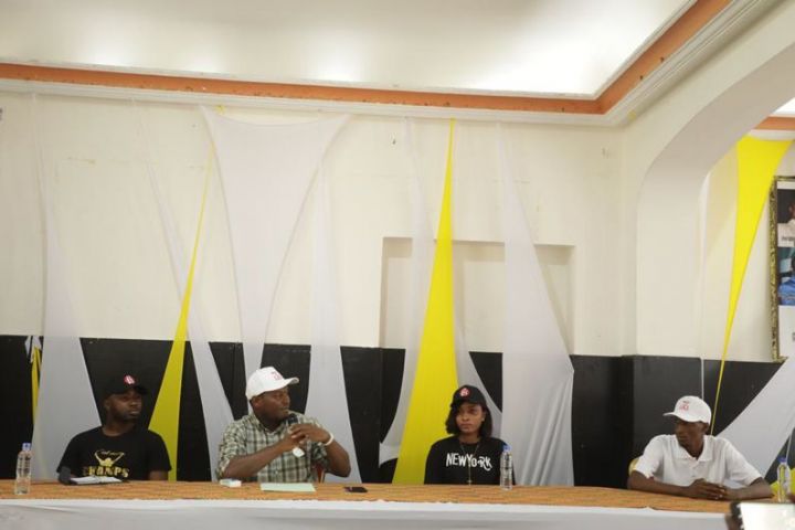 Législatives 2021 : la jeunesse du Rhdp Plateau réaffirme son soutien à Ouattara Dramane et Fabrice Sawegnon (Déclaration)